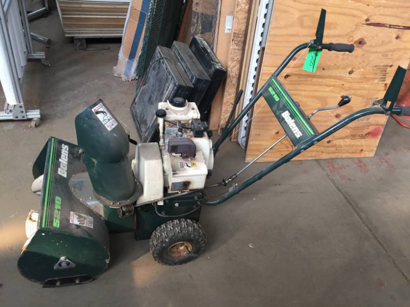lot 200 image: Bolens Brand Snowblower