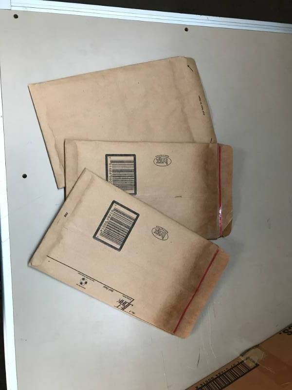 lot 143 image: One box Jet Pak padded mailers