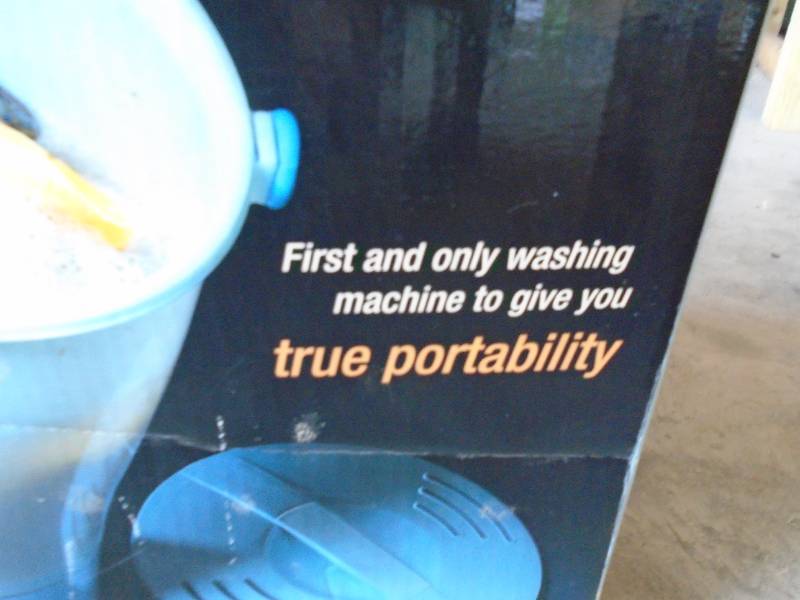 lot 10 image: Portable Washing Machine