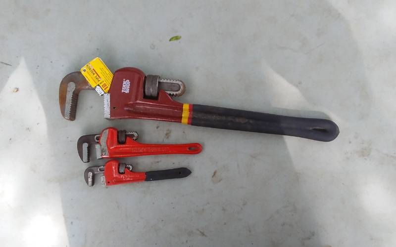 lot 42 image: 3-Pipe Wrenches (6,8,18 Inches)
