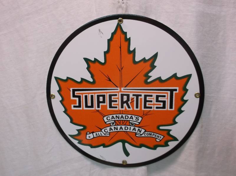 lot 8 image: Porcelain Sign