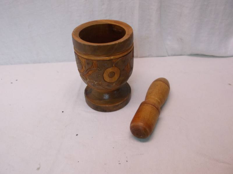 lot 20 image: Pedestal & Motor