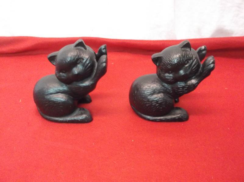 lot 50 image: Cast Iron