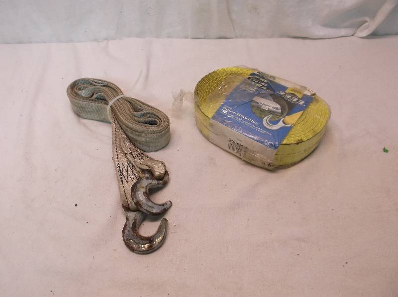 lot 76 image: Tow Strap