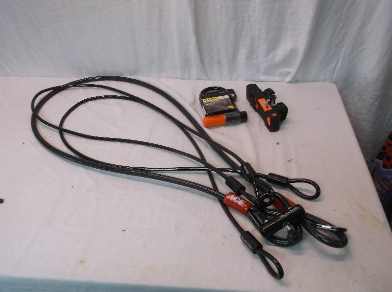 lot 87 image: Bike Locks