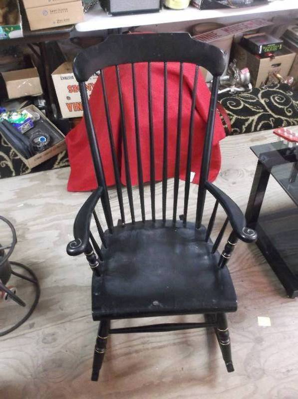 lot 88 image: Rocking Chair