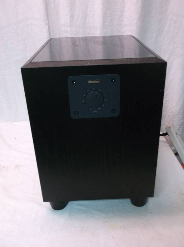 lot 110 image: Boston Speaker