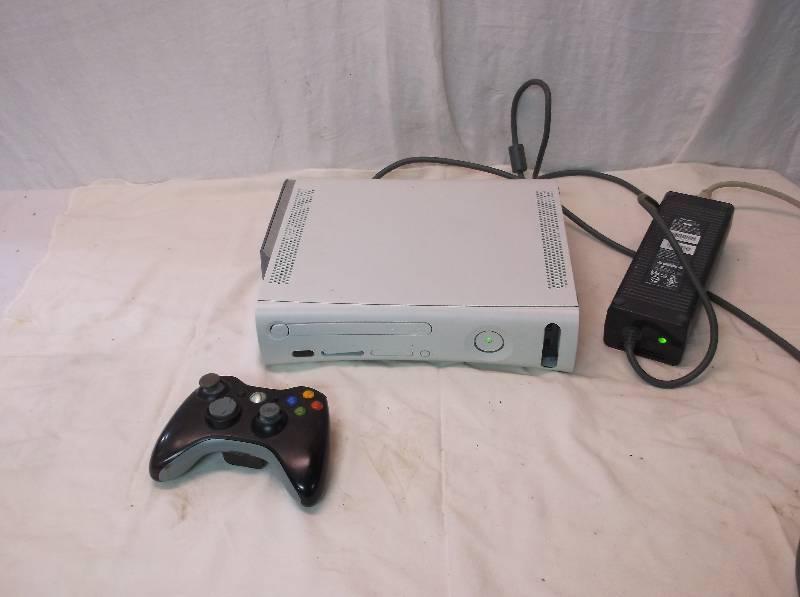 lot 129 image: XBOX 360
