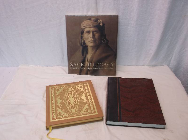 lot 142 image: Native American