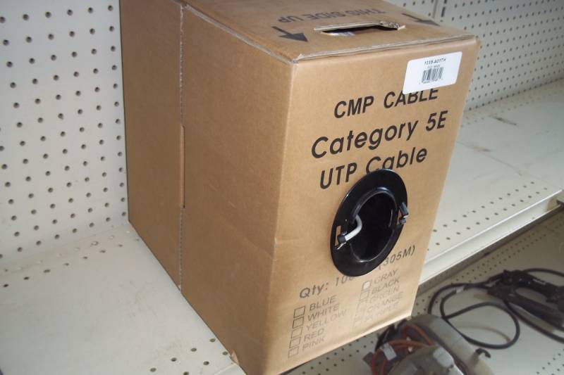 lot 34 image: 1000 Category 5E Cable