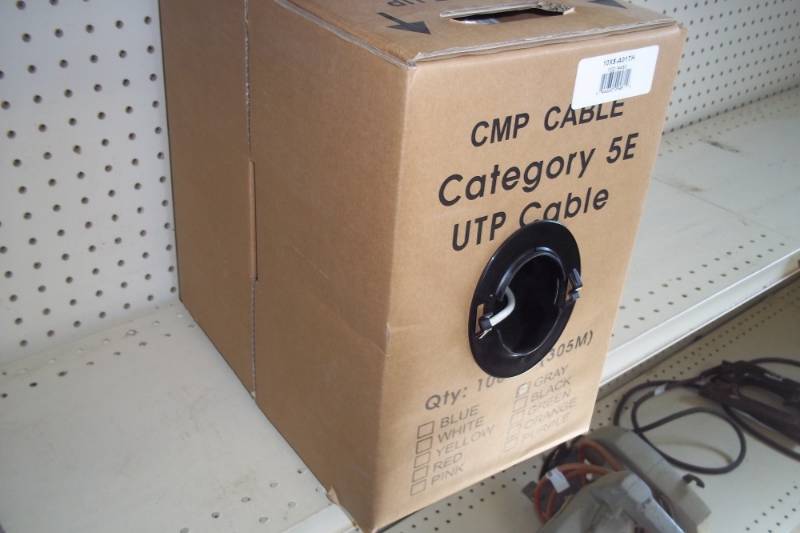 lot 36 image: 1000 Category 5E Cable