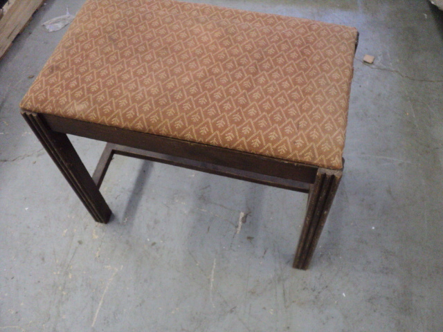 Upholstered bench 20 x 12 x 28...
