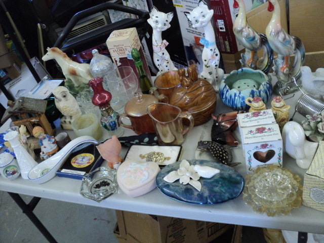 vintage collectibles - look at all ...