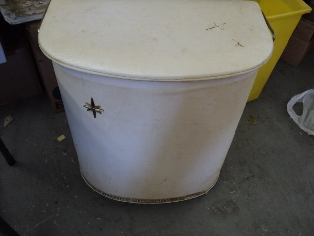 vintage wood dcor in a hamper...