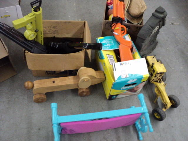 lot of toys and clowns...