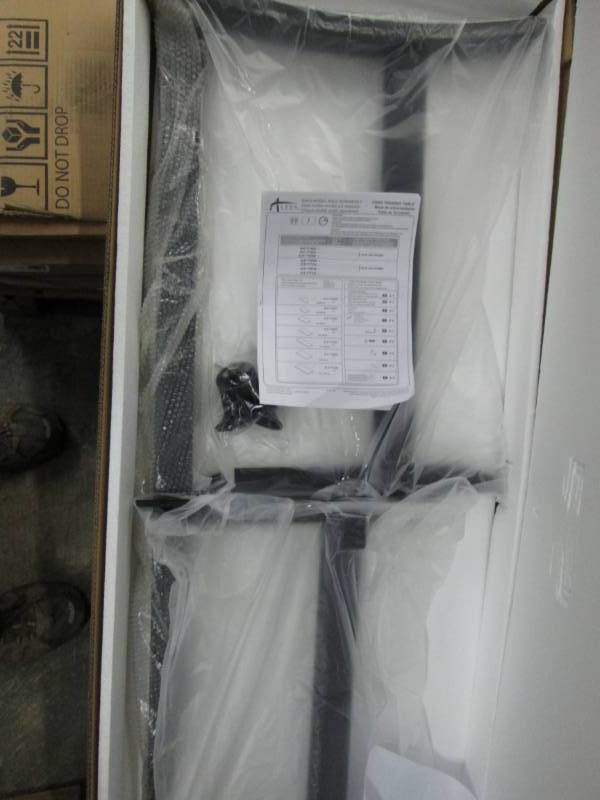 lot 11 image: Alera VA7476BK Valencia Series Tra...