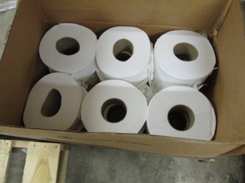 lot 60 image: Atlas Paper Mills 800GREEN Green He...