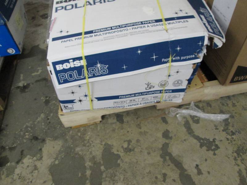 lot 121 image: Case of Boise Polaris 8.5x14 Copy P...