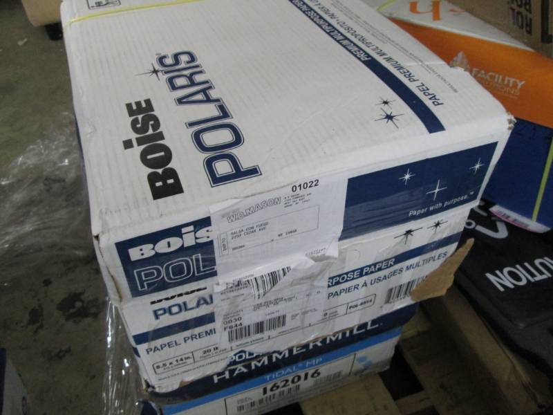 lot 122 image: Case of Boise Polaris 8.5x14 Copy P...