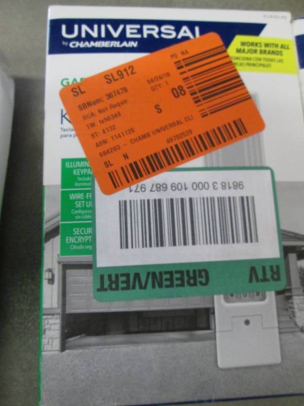 lot 163 image: Chamberlain Clicker Universal Keyle...
