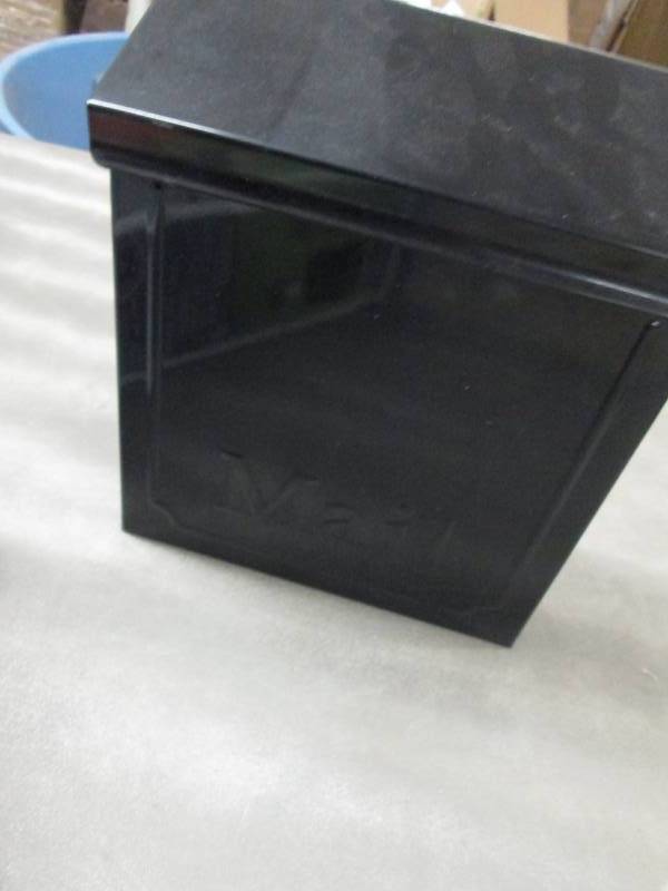 lot 175 image: Gibraltar Mailboxes Townhouse Steel...