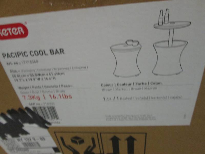 lot 205 image: Keter Cool Bar 7.5 Gal. Resin Ratta...