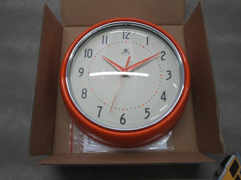 lot 223 image: Infintiy Instruments 9-12 in. Oran...