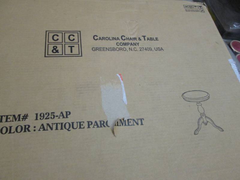 lot 224 image: Carolina Cottage Gilda Antique Ivor...