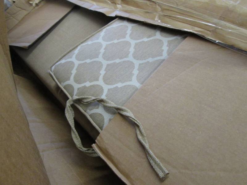 lot 248 image: Toffee OgeeToffee Outdoor Chaise L...