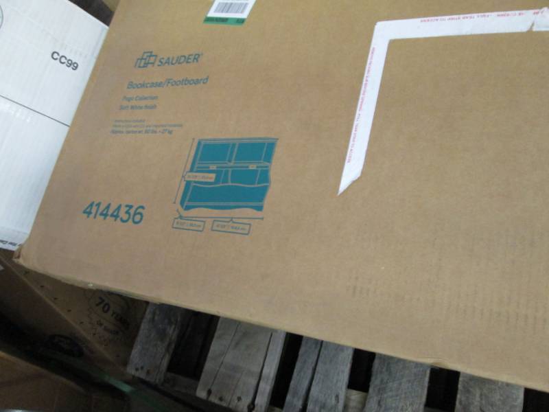 lot 255 image: Sauder Pogo Soft White Twin Kids Bo...