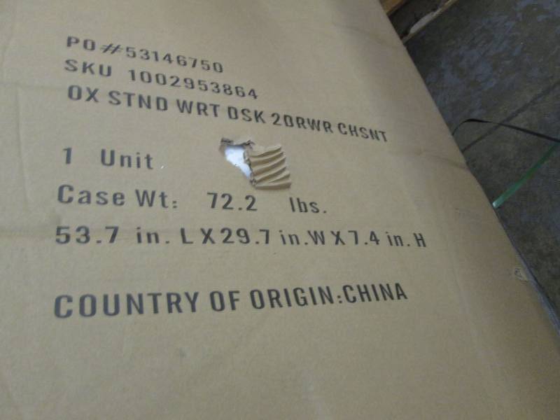 lot 256 image: Home Decorators Collection Oxford C...