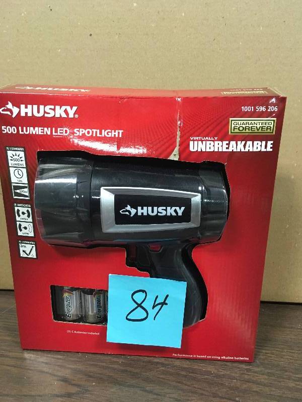 lot 84 image: Husky 500 Lumen LED Spotlight New