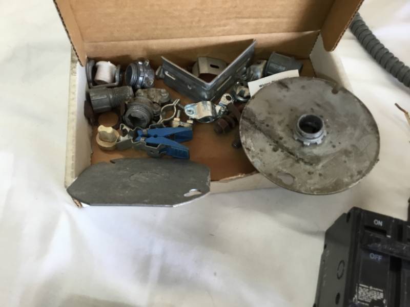 lot 23 image: Garage Items, Electrical. and Lighting - Outlets and switches