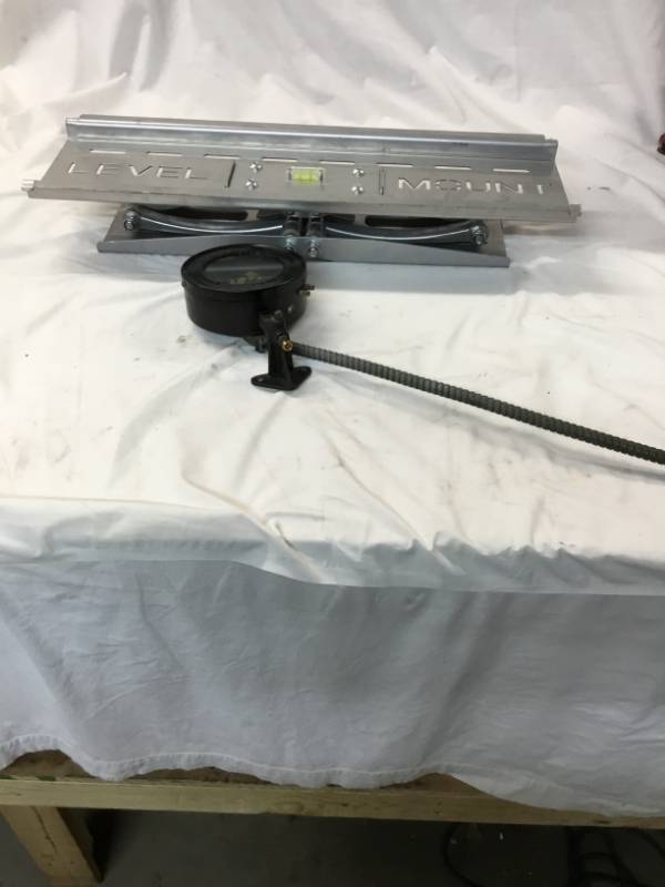 lot 88 image: Mercold Switch - Pressure control DA313 - Level Mount TV wall mount