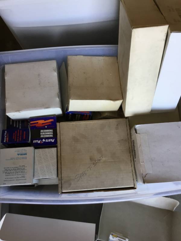 lot 107 image: NEW - Misc Bulk Auto Parts - Part Master - Parts Plus - Motorad - Dayco