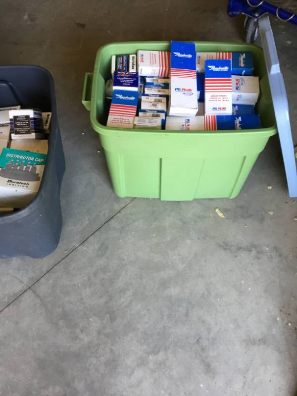 lot 108 image: NEW - Misc Bulk Auto Parts - Part Master - Parts Plus - Motorad - Dayco