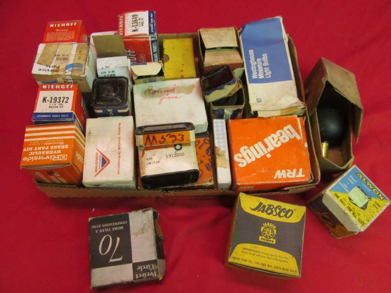 lot 23 image: vintage auto parts