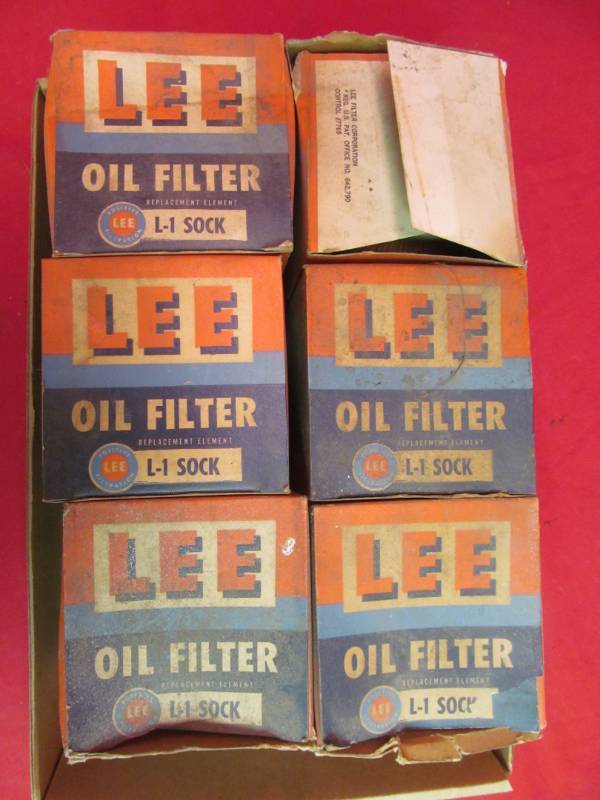 lot 46 image: Vintage oil filters