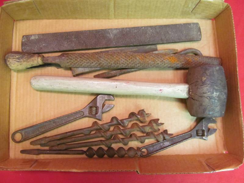 lot 54 image: vintage tools
