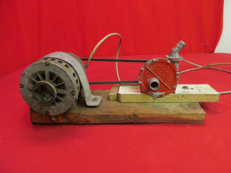 lot 60 image: Labawco pump with motor