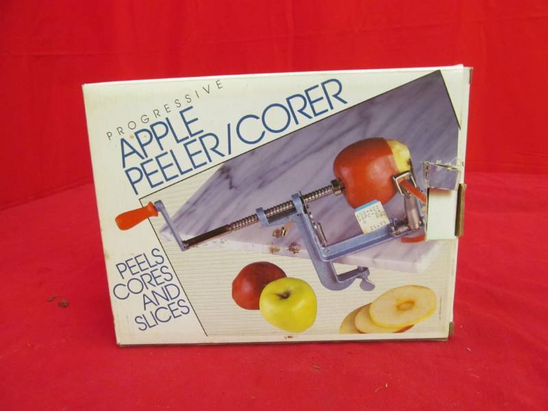 lot 70 image: apple peelercorer