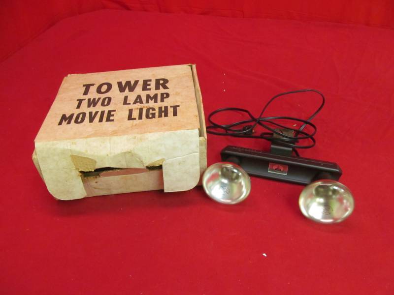lot 85 image: Tower two lamp movie light