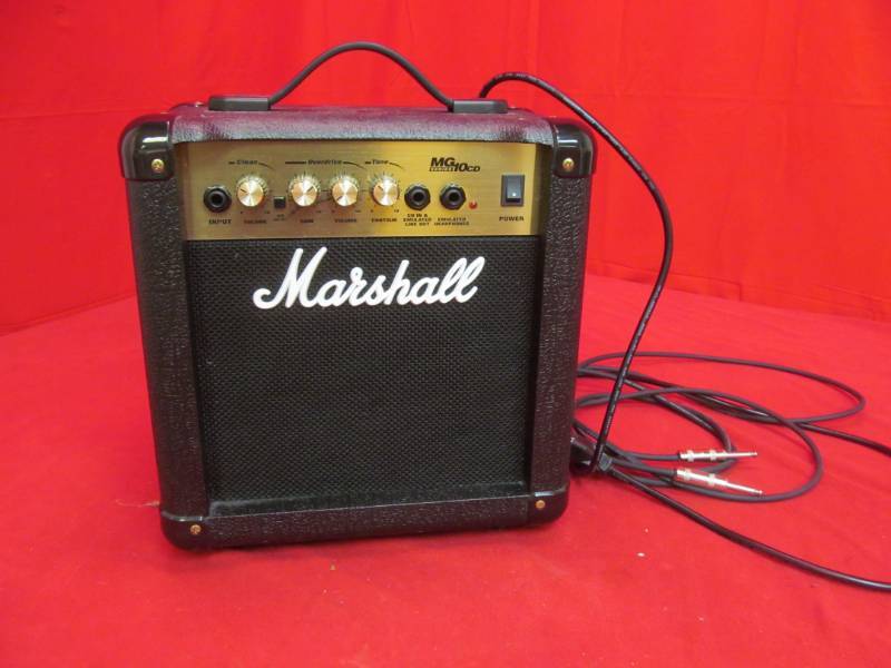 lot 114 image: Marshall 40 watt amp