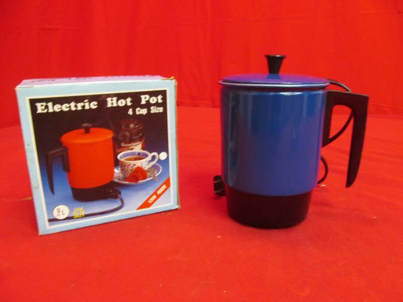 lot 123 image: Electric hot pot