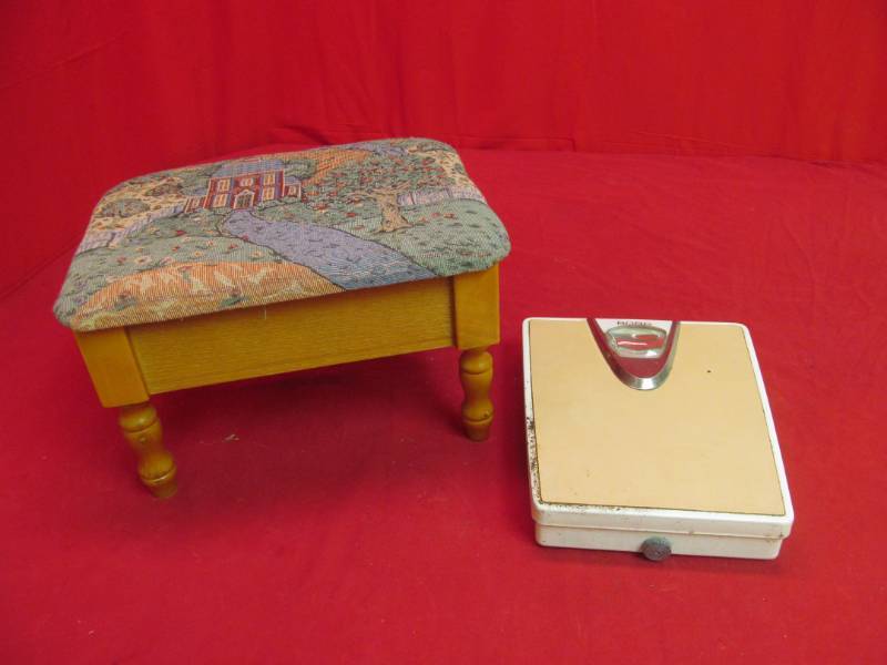 lot 134 image: vintage  scale, foot stool