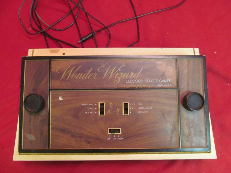 lot 136 image: Wonder Wiazard Television sports game