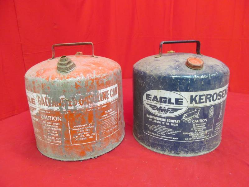 lot 141 image: vintage gas cans