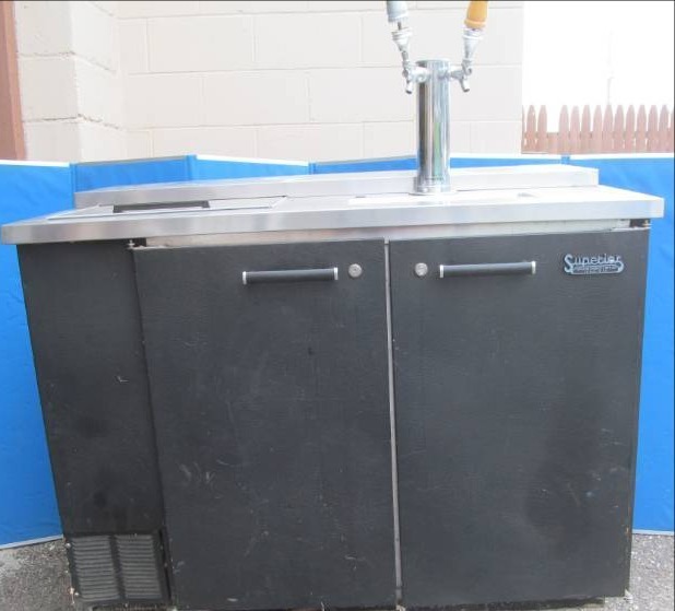 lot 158 image: Beveridge Air Superior bar