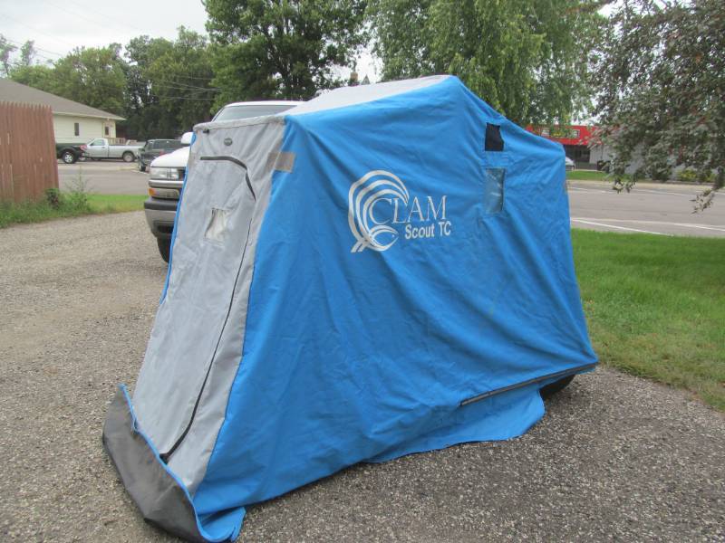 lot 179 image: Clam Scout ice fishing shelter
