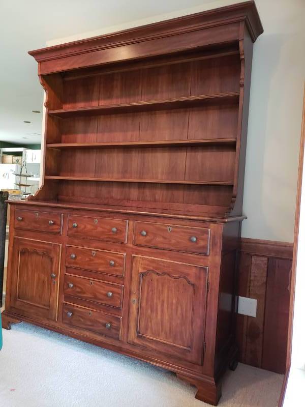 Gorgeous Drexel Cherry China Cabinet Hutch St Cloud Moving